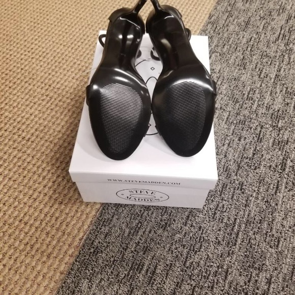 SM black single sole pump - Picture 2 of 4